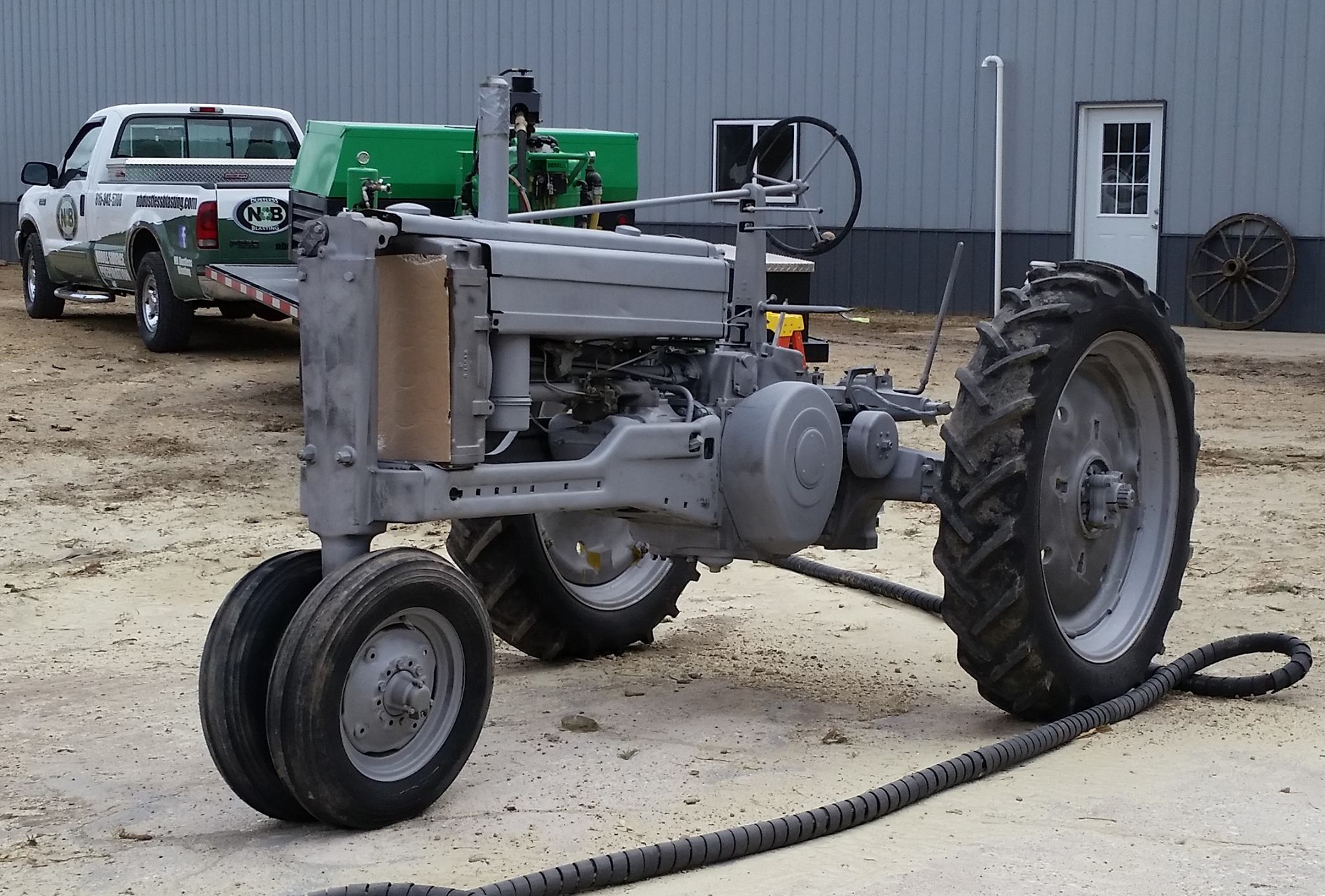 Dustless Mobile Blasting of Clarksville industrial project 8